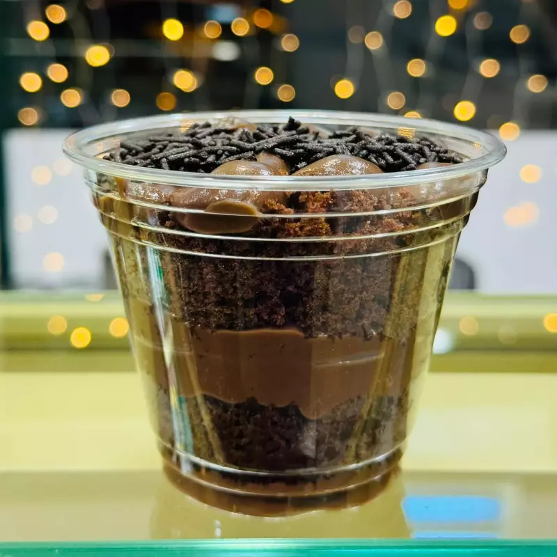 Bolo no pote Chocolatudo