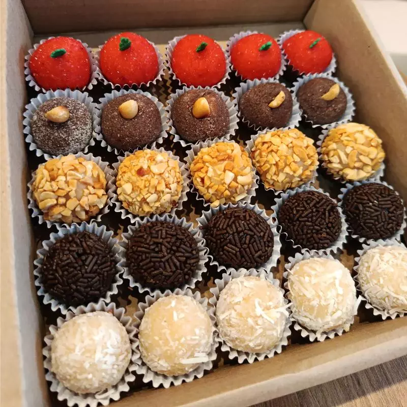 Caixa com 25 unidades