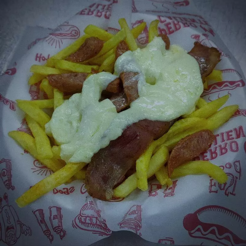 SALCHIPAPAS