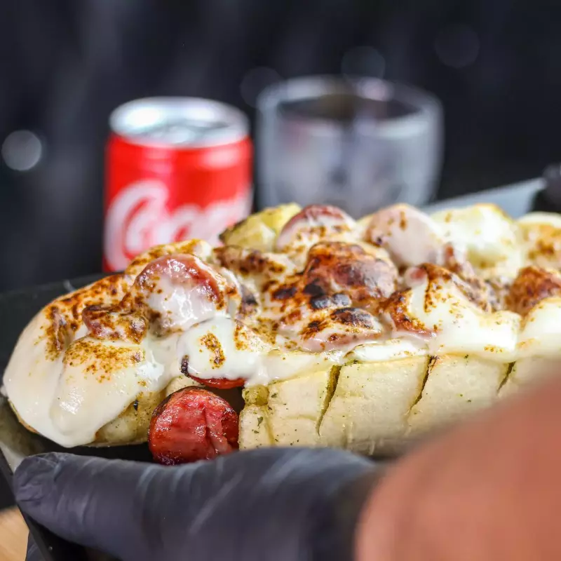 PÃO DE ALHO DE LINGUIÇA