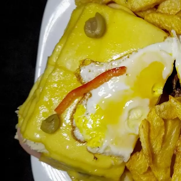 MEXICANO CON PAPAS P/1