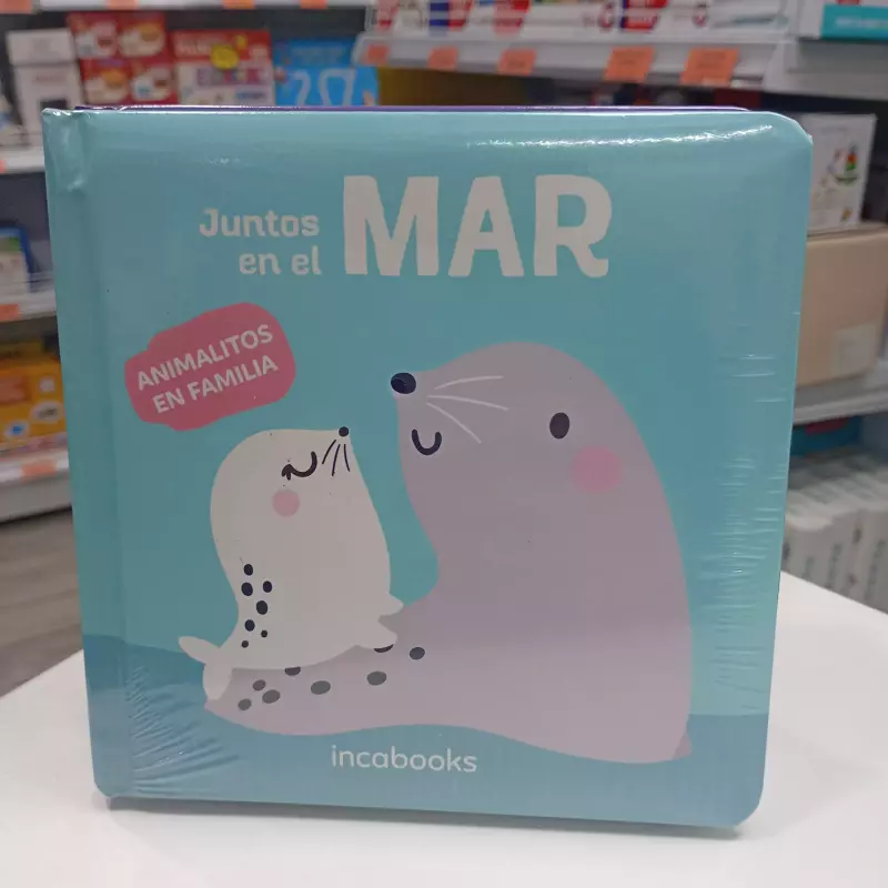 JUNTOS EN EL MAR