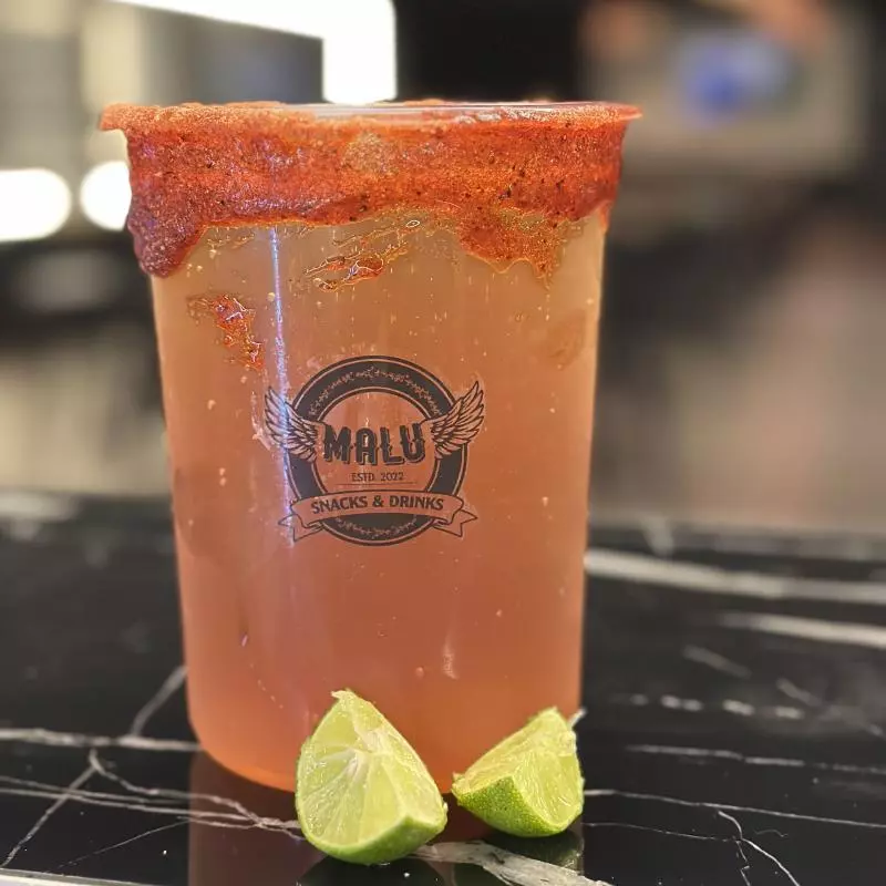 Michelada 1lt (Limón y sal adentro)