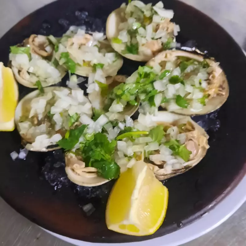 Almejas al Matico