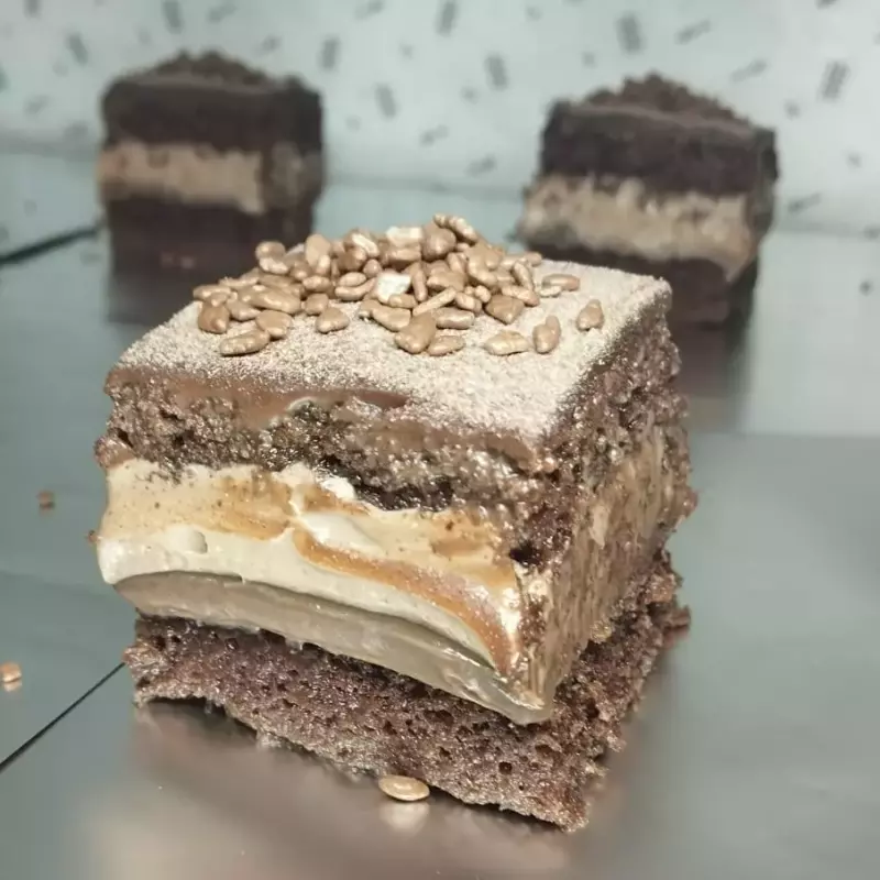 Bolo Gelado (Duplo Chocolate)