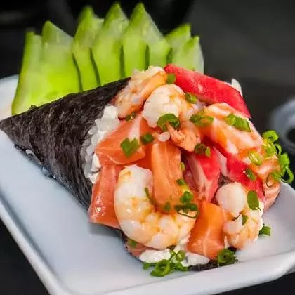 Temaki complet Kani salmão e camarão