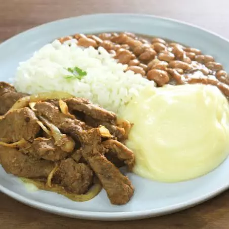Pernil em Tiras c/ Purê de Batata