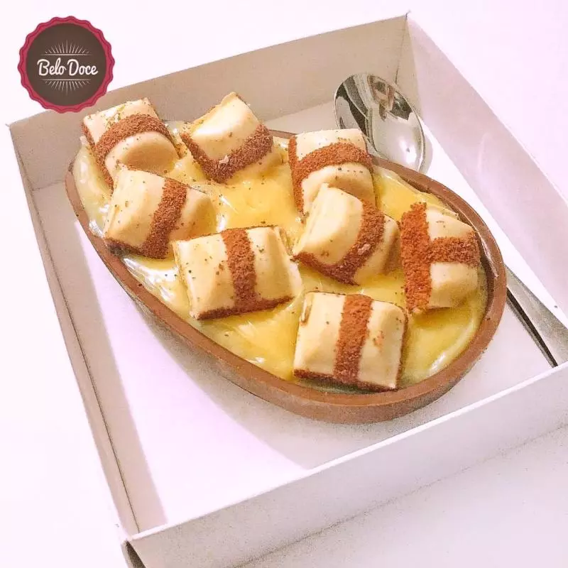 Ovo de colher Kinder Branco 350g