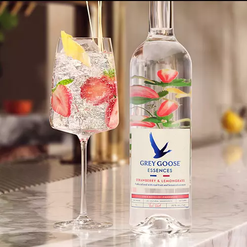 GREY GOOSE STRAWBERRY & LEMONGRASS