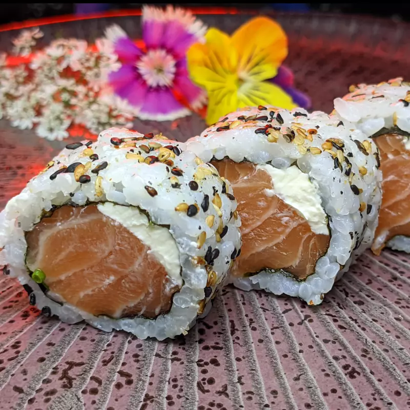 Uramaki Filadélfia