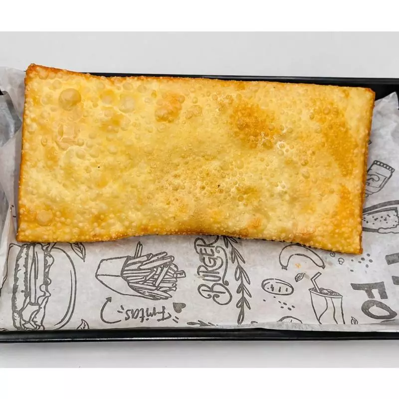 PASTEL DE FRANGO C/ CATUPIRY