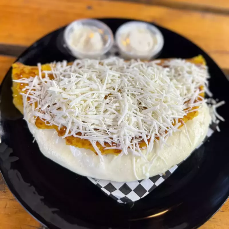 Cachapa Queso Llanero