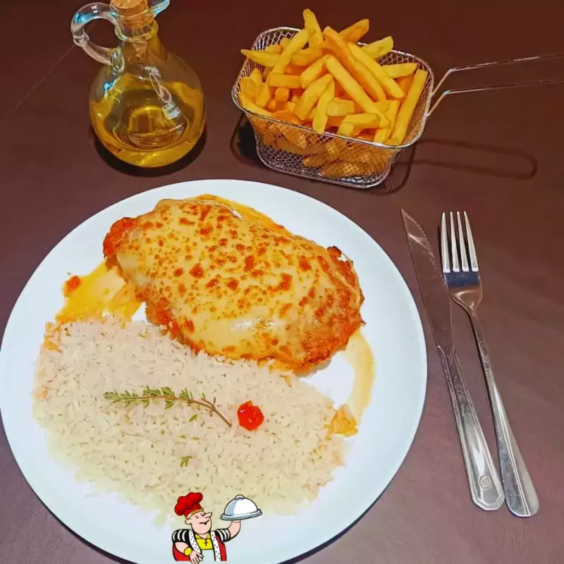 Filé de Frango à Parmegiana