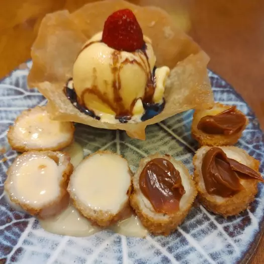 Hot de banana de doce de leite e lei