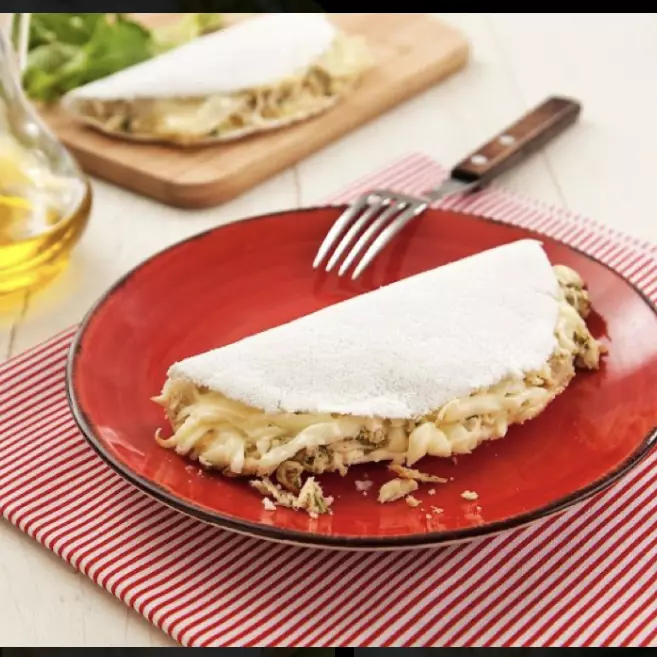 Tapioca frango com queijo