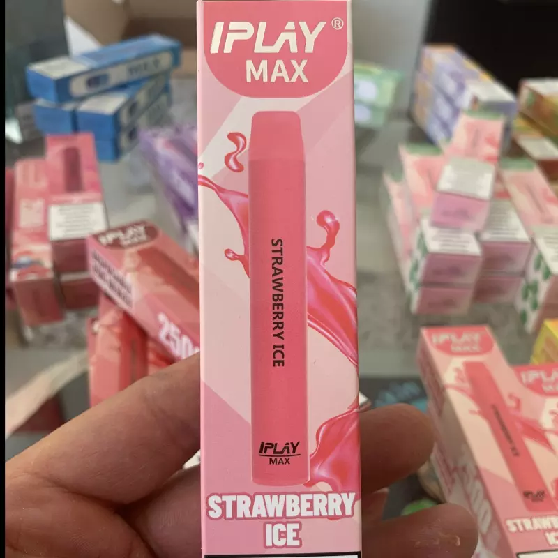 Strawberry ice 🍓🧊