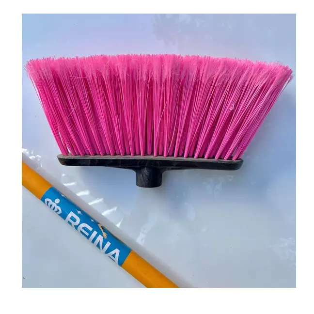 R10119-ESCOBA SUPER REINA