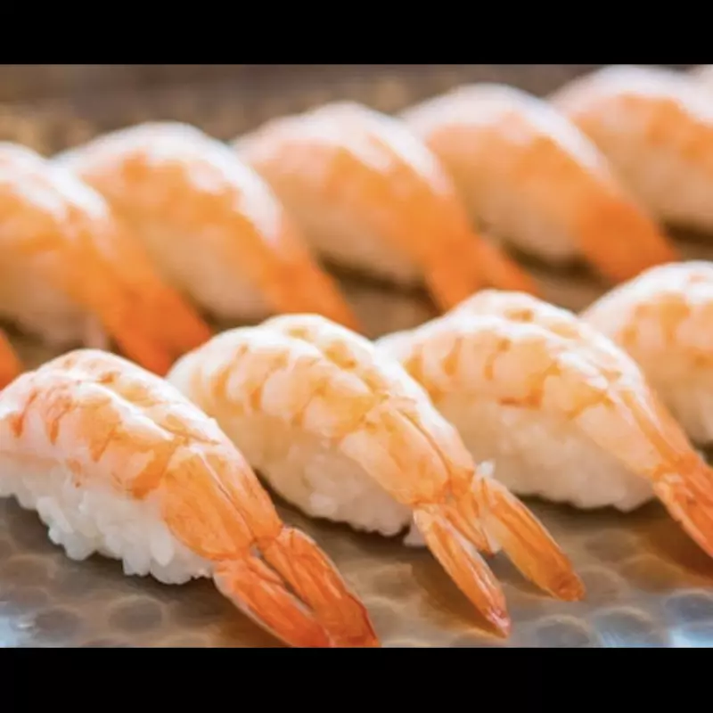Sushi de camarão