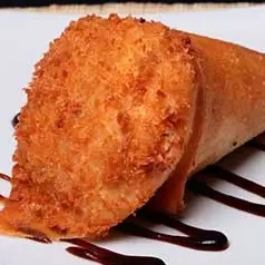 Temaki camarão Massa Harumaki
