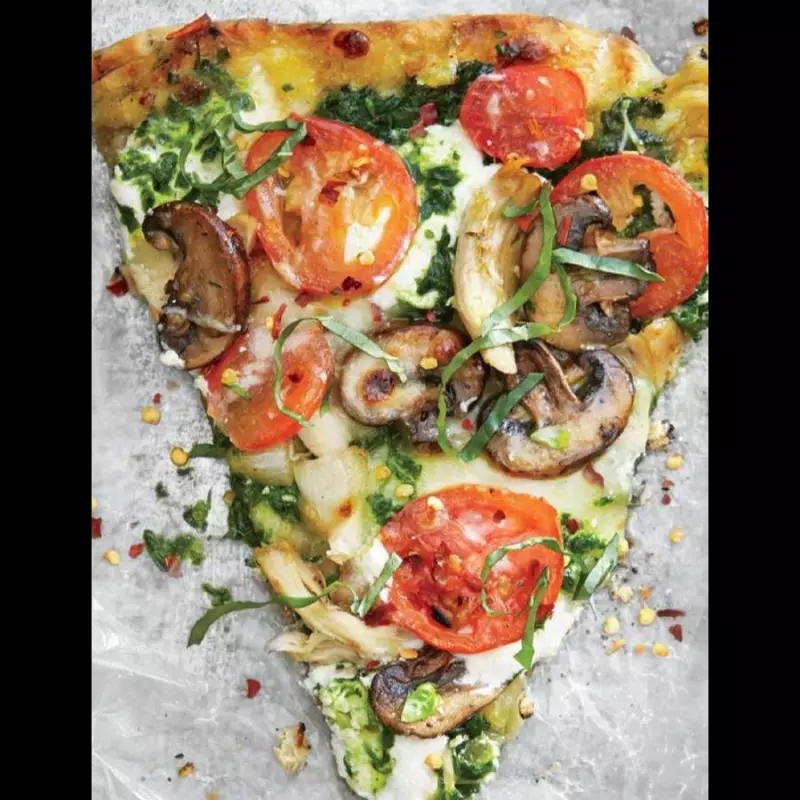 CACTUS CHICKEN PIZZA
