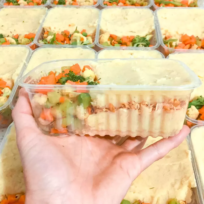 Escondidinho de frango e b. Inglesa