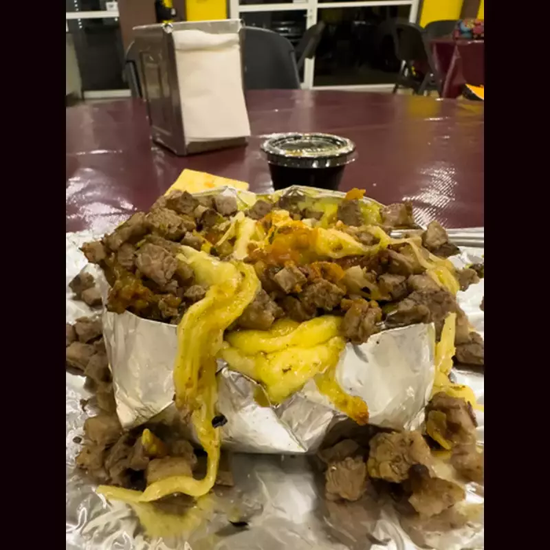 Papa asada con Sirloin