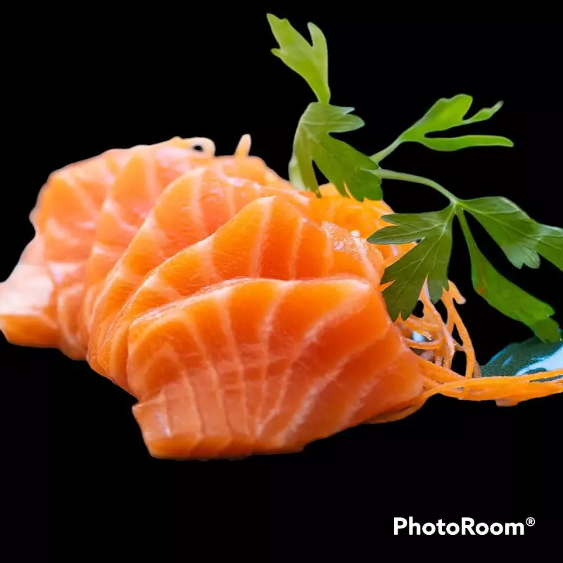 SASHIMI SALMÓN