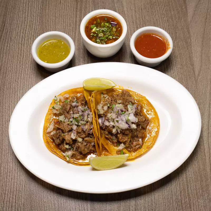 Orden de tacos de birria