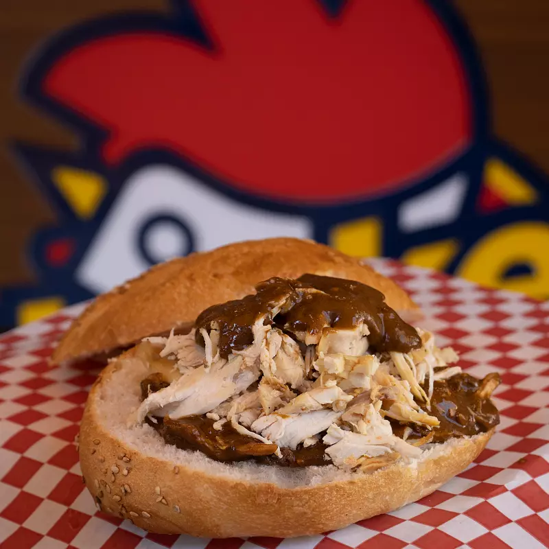 Torta de Mole con Pollo