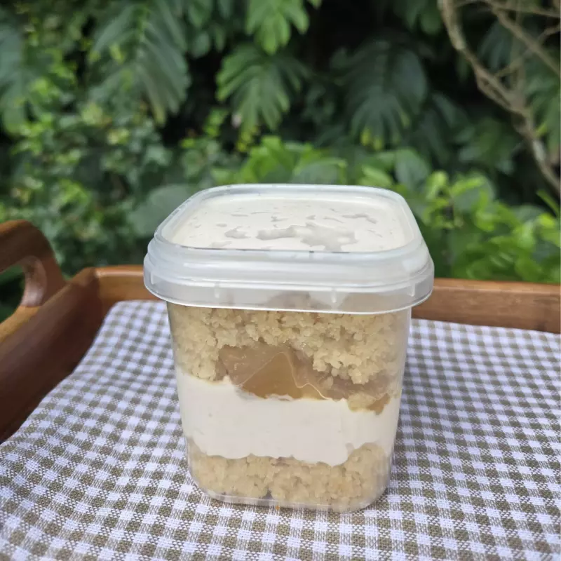 Bolo gelado de Abacaxi com coco