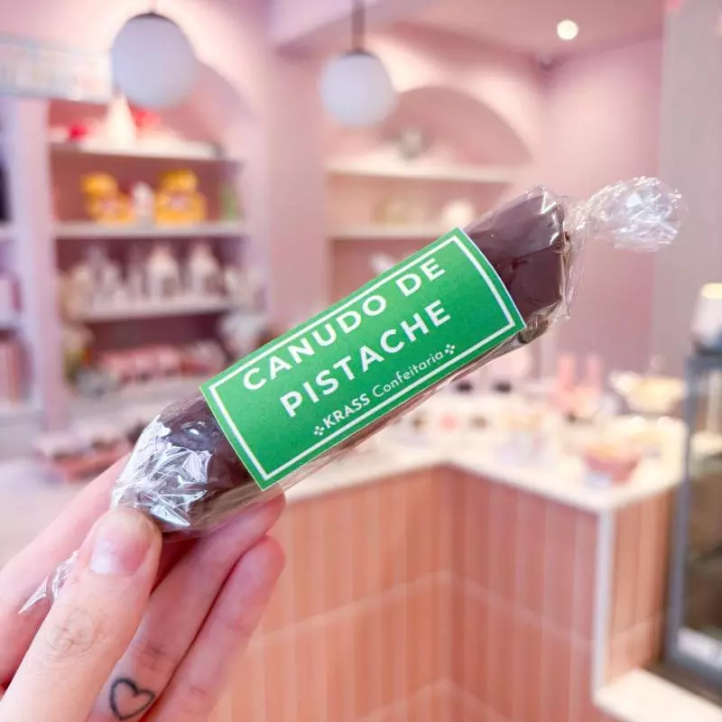 Canudo Wafer Recheado de Pistache