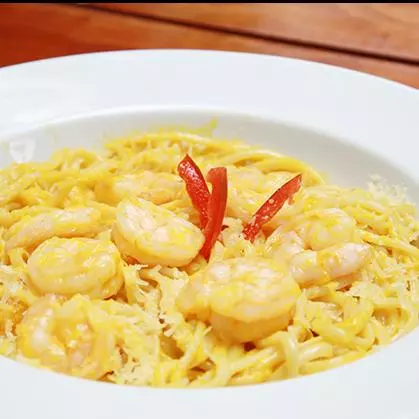 Spaghetti Huancaína Con Camarones