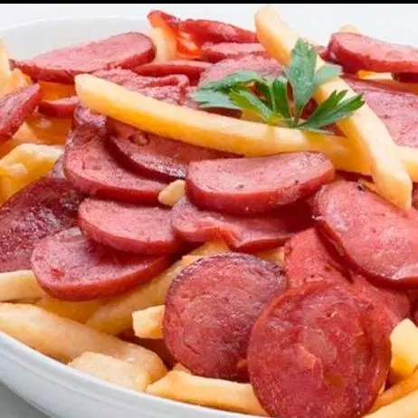 Batata + Calabresa + Queijo Média