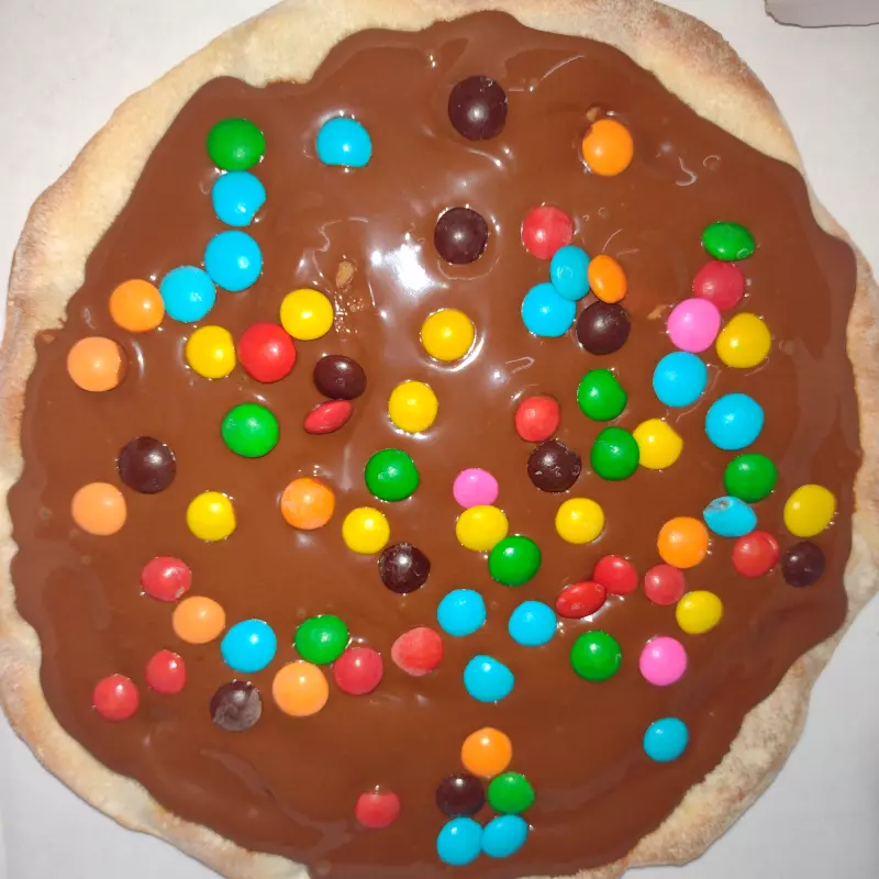 44-Mini Pizza-Chocolate c/ Confete
