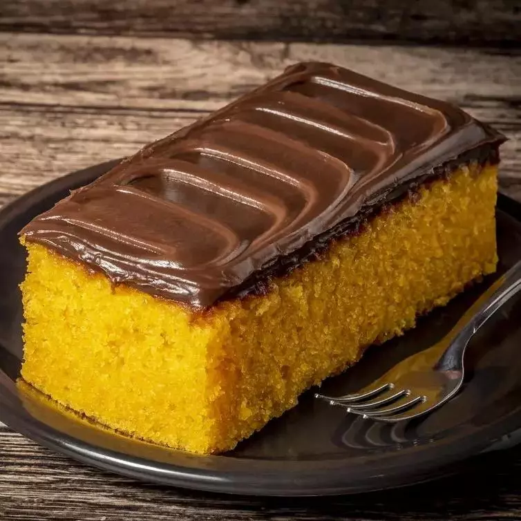 Bolo de Cenoura com Chocolate
