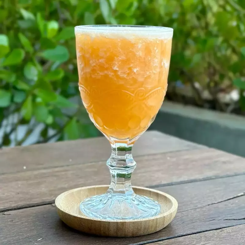 Suco de bergamota natural