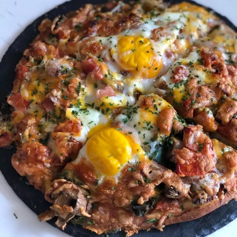 Pizza de Desayuno/ Breakfast pizza