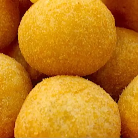 Bolinho carne com ovo