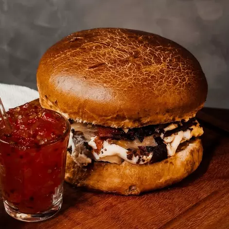 SWEET BURGUER