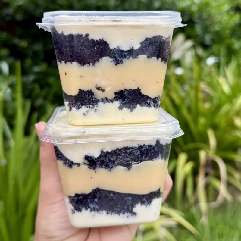 BOLO NO POTE BLACK DE NINHO DUPLO