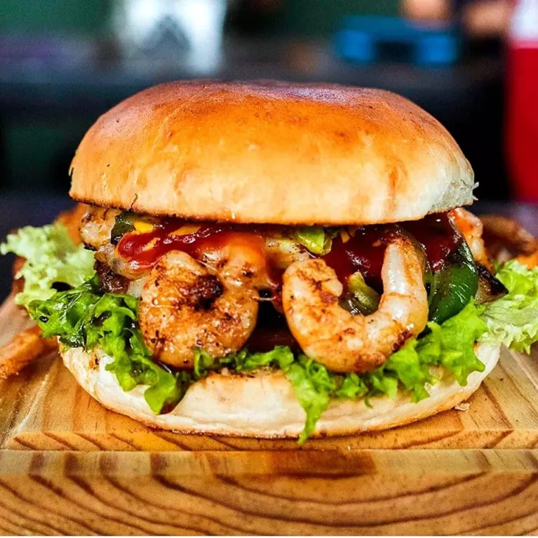 Hamburguesa Mar y Tierra