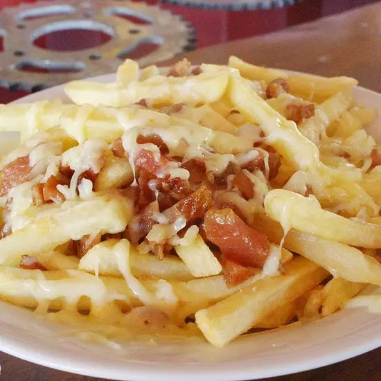 Fritas com Queijo e Bacon