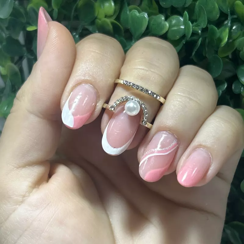 Anel Dourado Ferradura Com Pérola