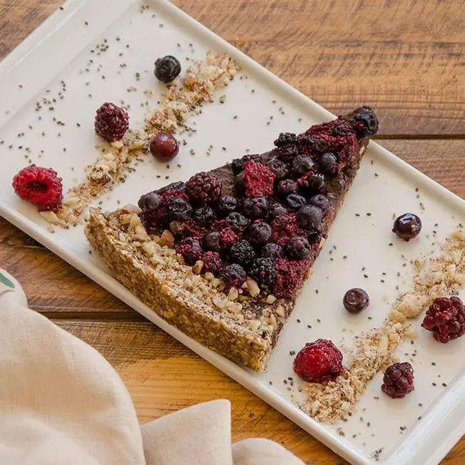 Tarta Crudivegana Frutos Rojos