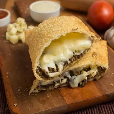 Pastel Carne c/ Queijo (Promo)