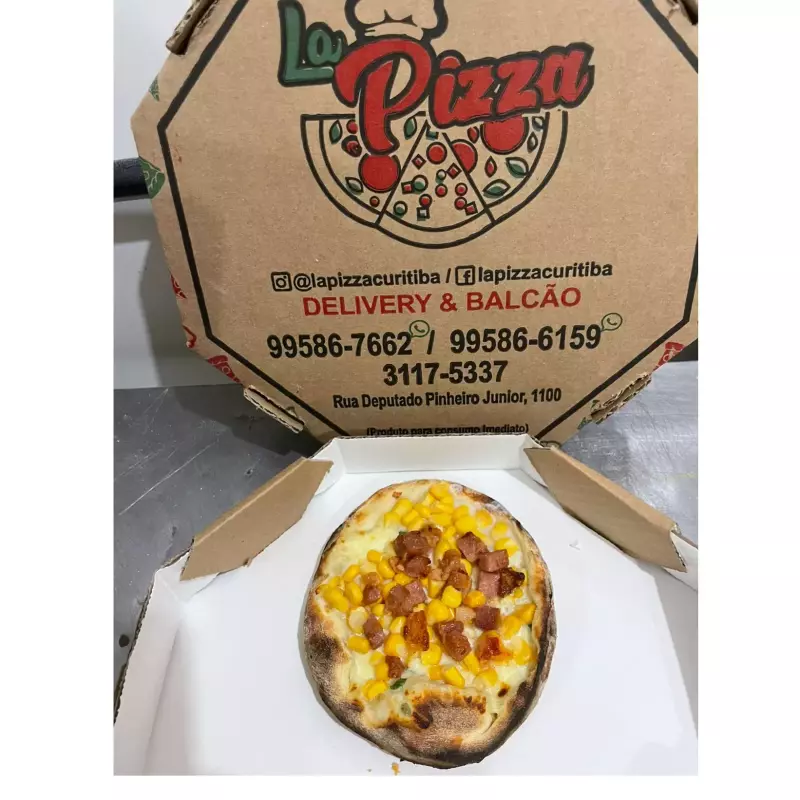 esfiha de milho e bacon