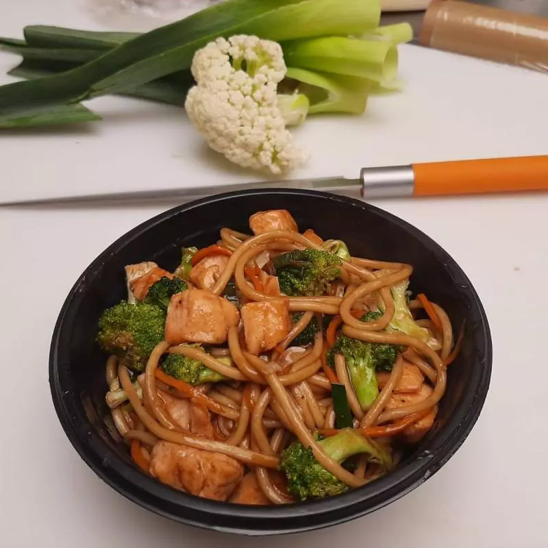 Yakisoba de Frango