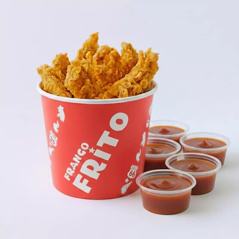 TIRINHAS(GG) 1,1KG + 4 MOLHOS GRÁTIS