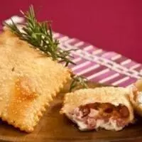 Pastel Calabresa c/ Queijo; Orég Md