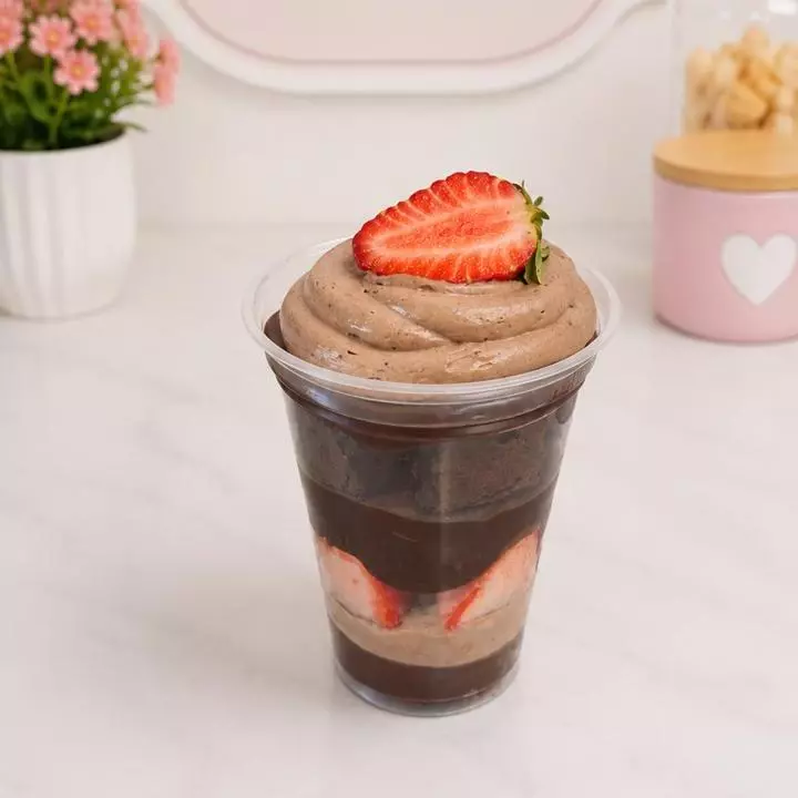 Copo Perfeito de Morango C. Chocolat
